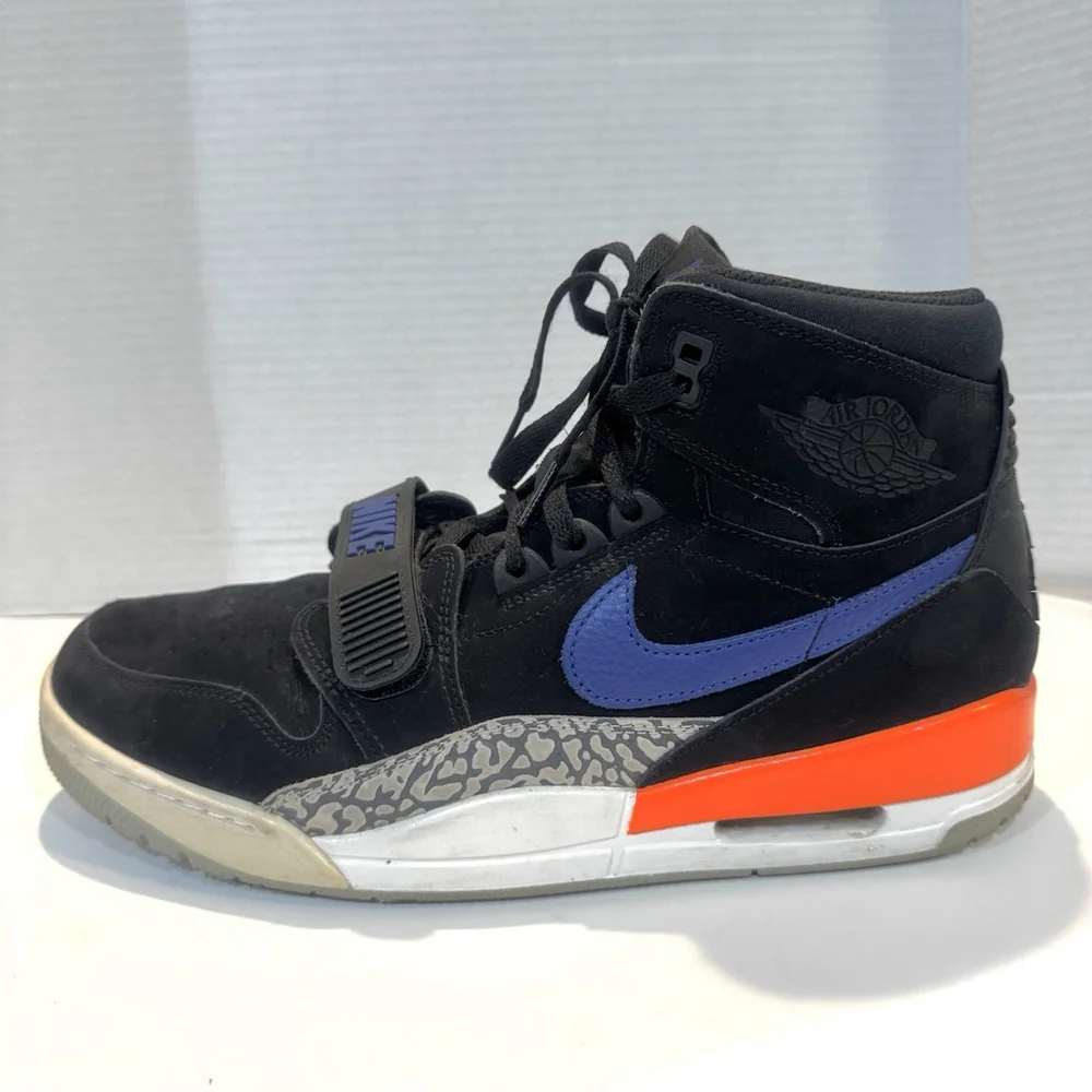 Nike Air Jordan Legacy 312 Knicks Sneaker Size:11 AV3922-048 Black Blue Orange